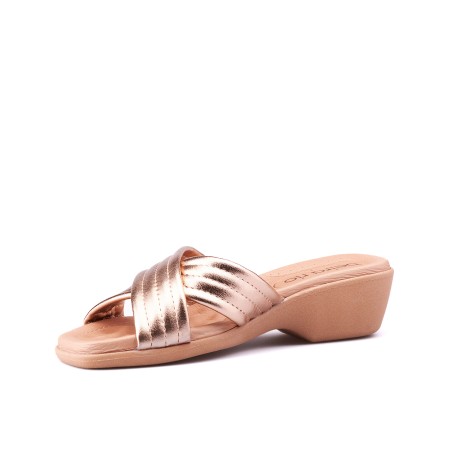 Sandalia para mujer con altura Beira Rio 0228527-101OROROSA