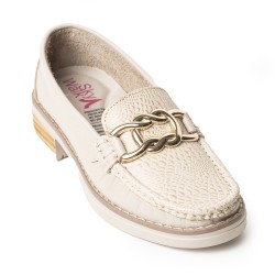 Mocasines Clásicos con Tacón Bajo en Cuero 682NDNUDOBEIGE